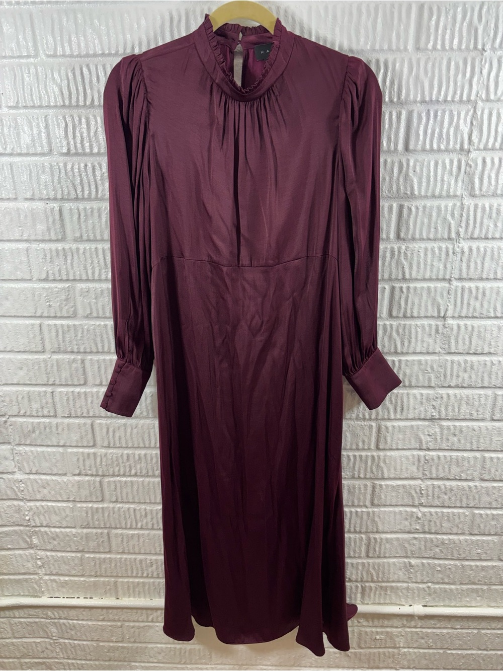 Hatch Maternity The Robin Dress Wine Burgundy Satin Midi Ruffle Neck Size 1 - Picture 2 of 5